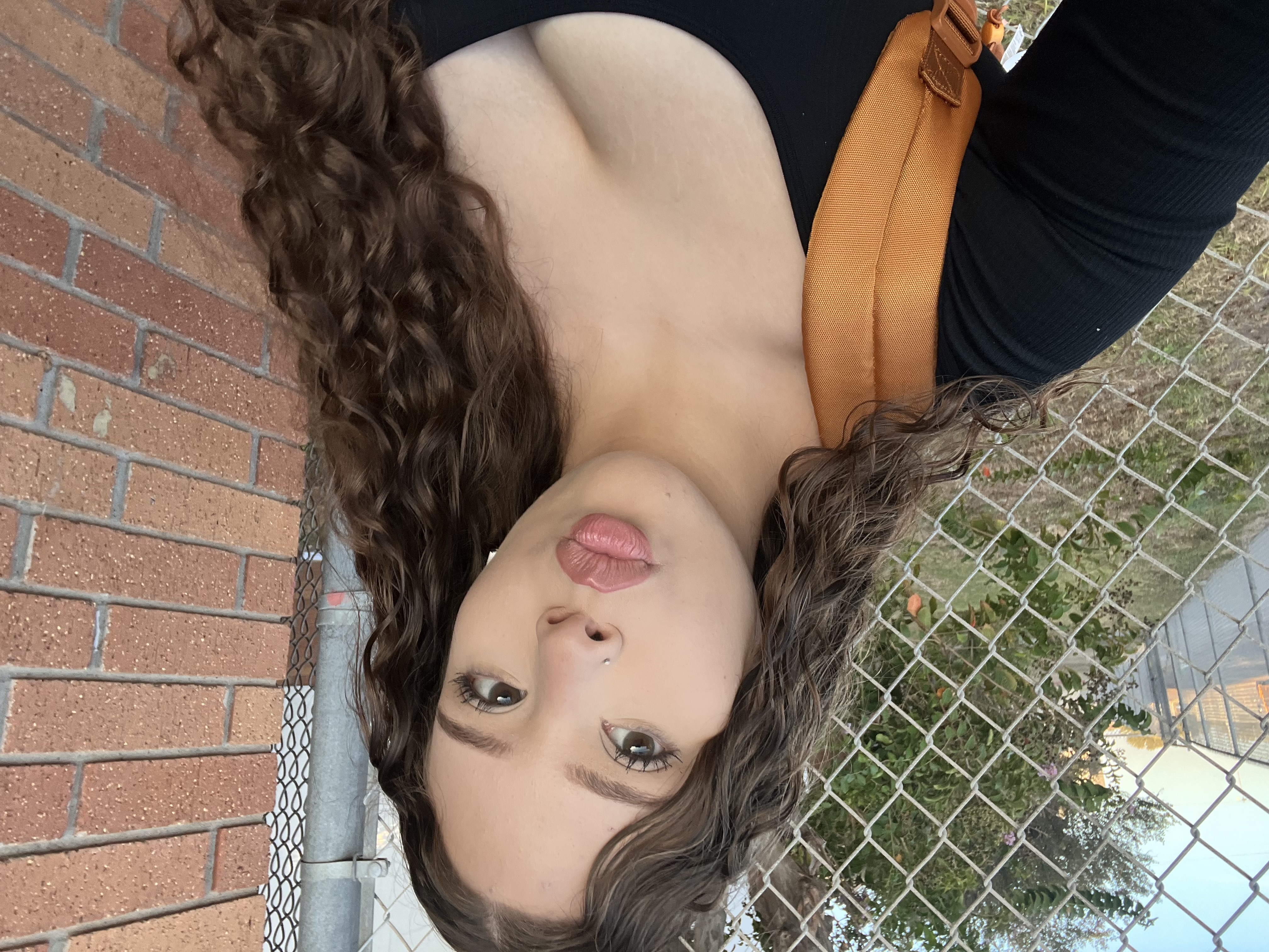 UGC007417