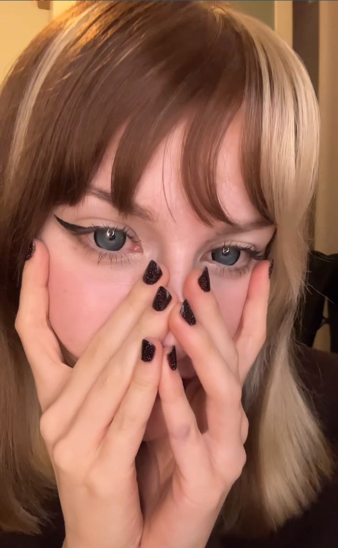 Obalen-Ultra Emerald Glow