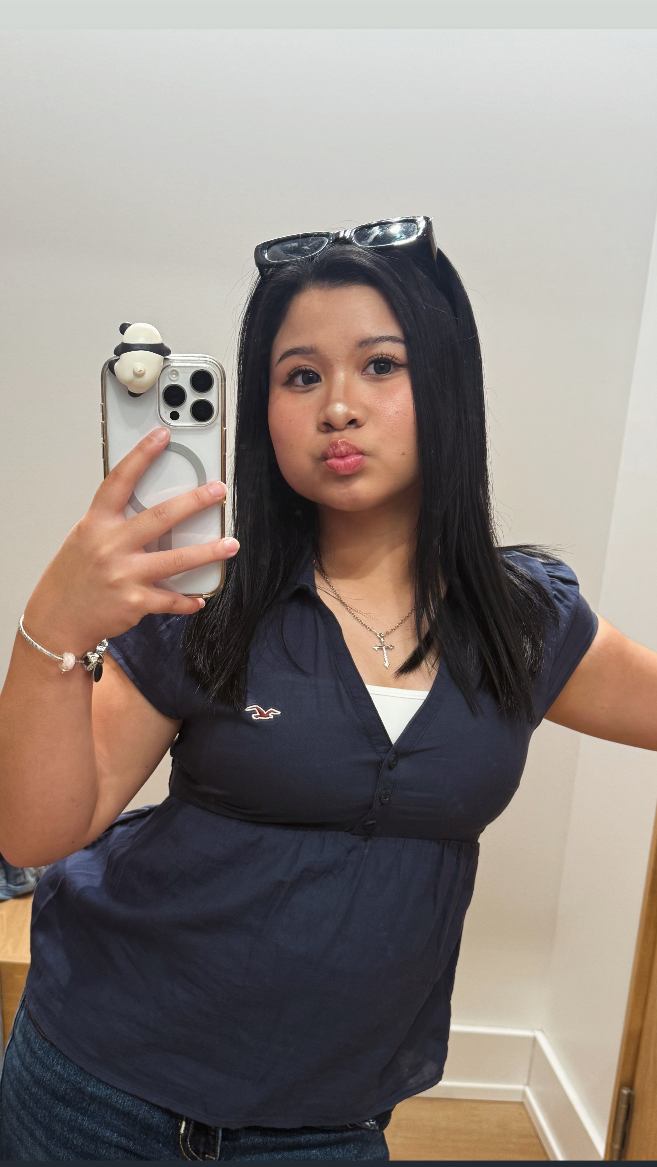 UGC006795