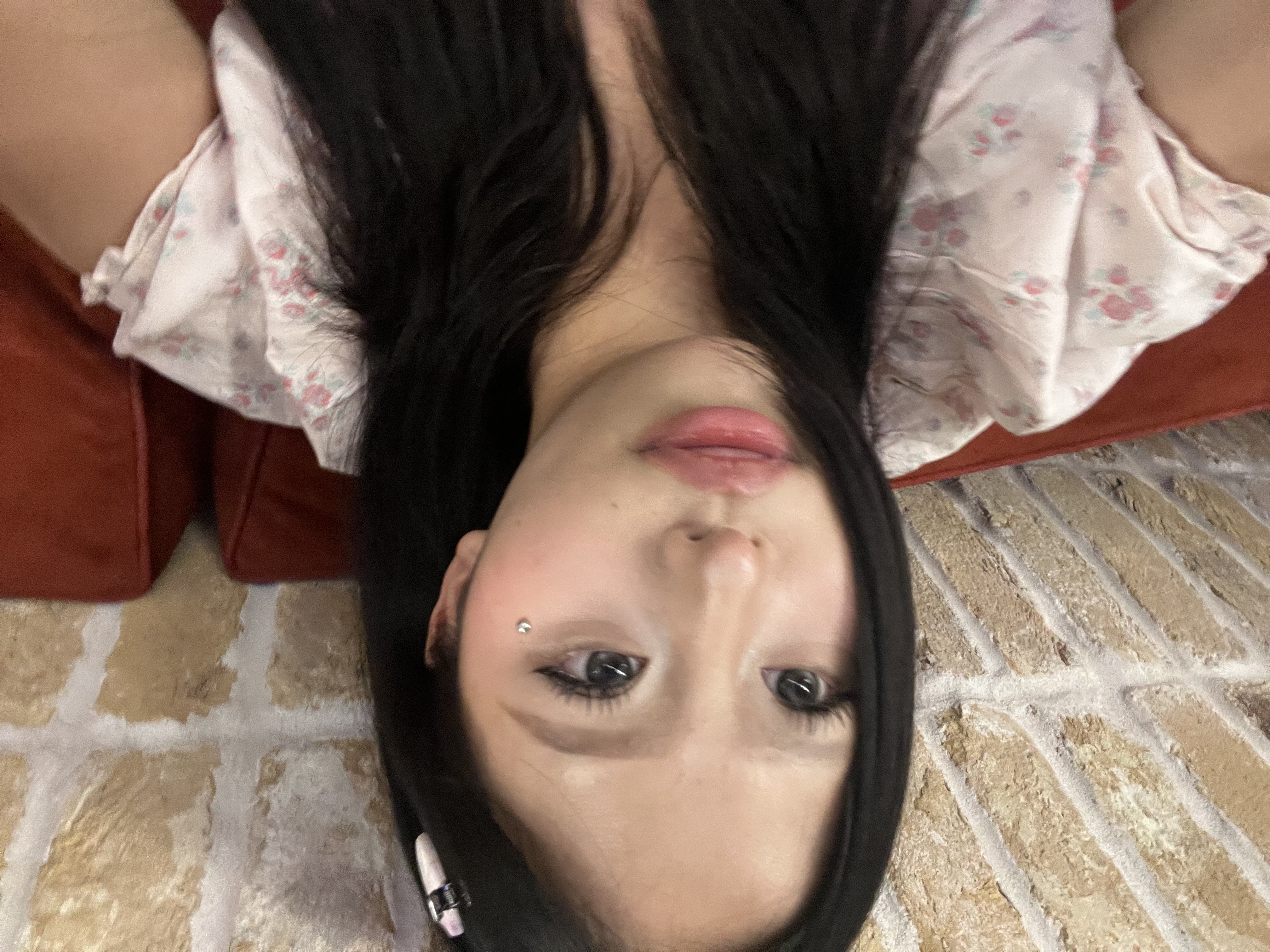 UGC007877