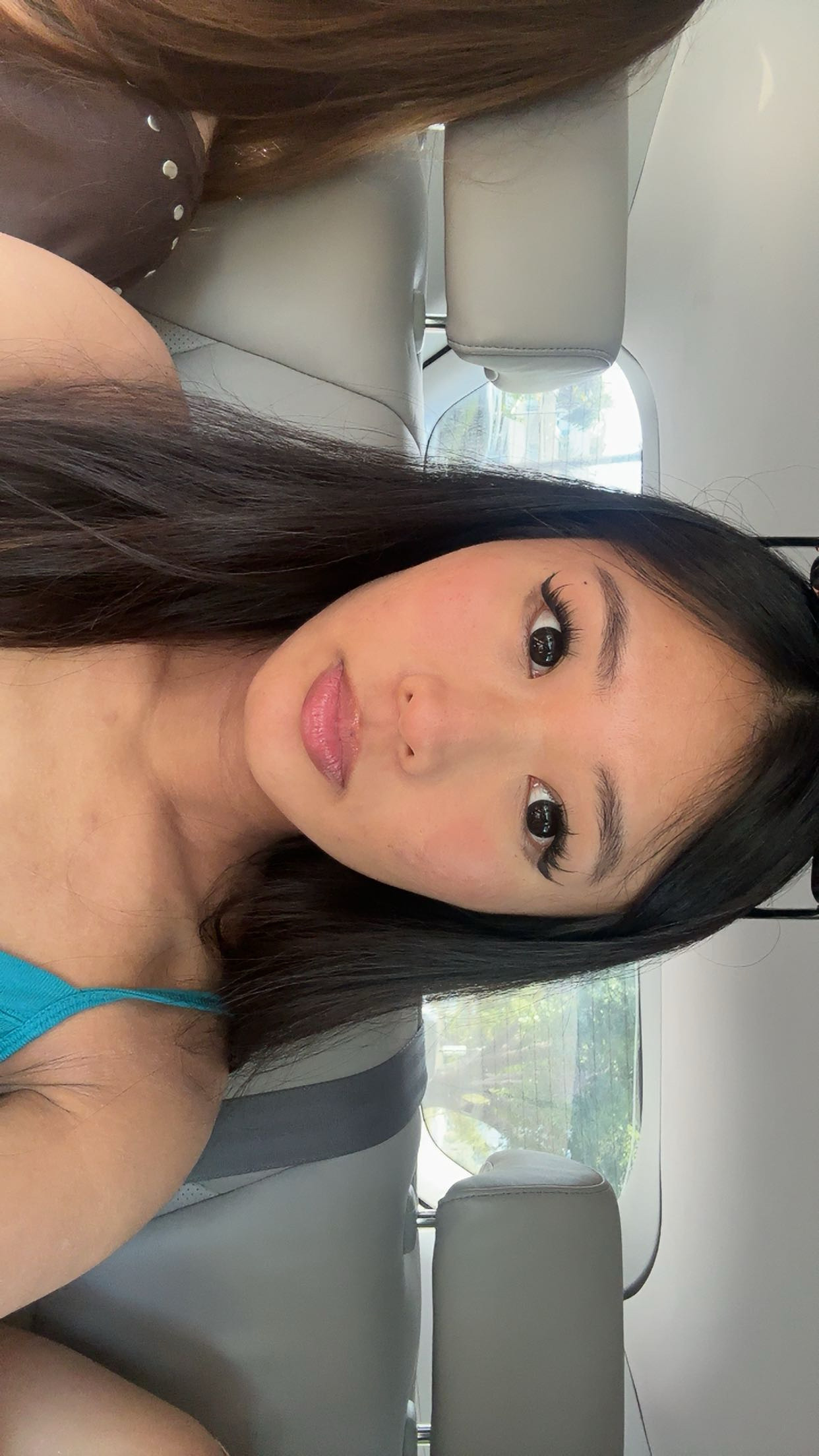 UGC006214