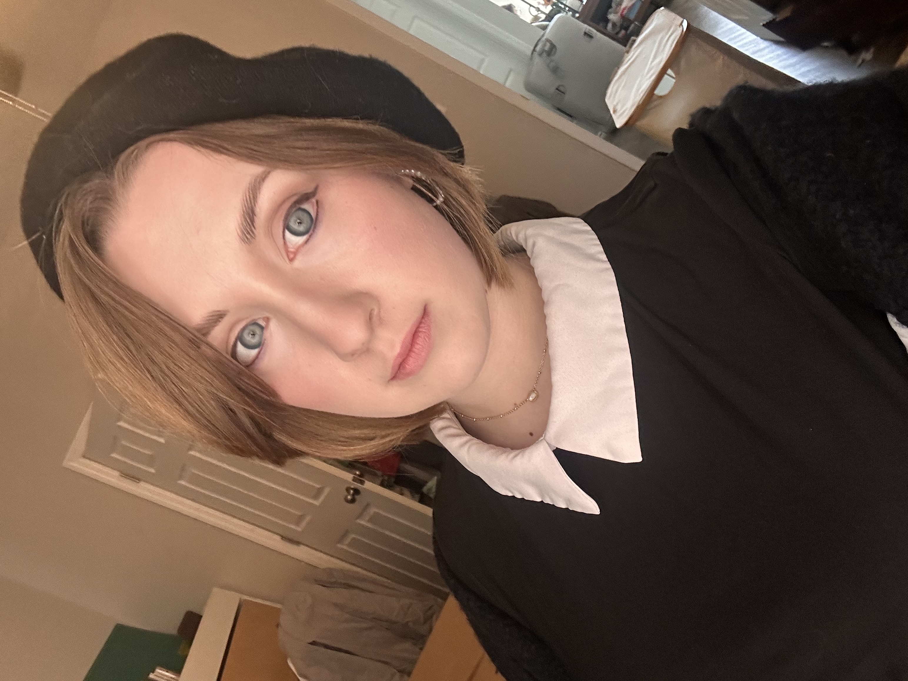 UGC007756